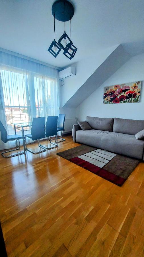 Apartments Neo Нови-Сад Экстерьер фото